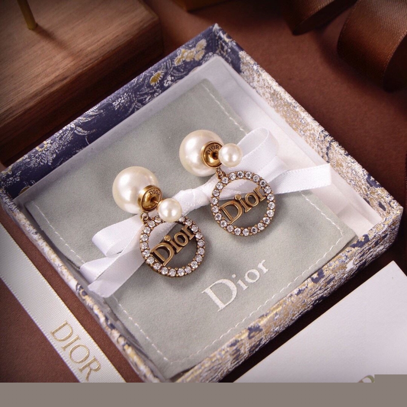 ch**an D*or earrings
